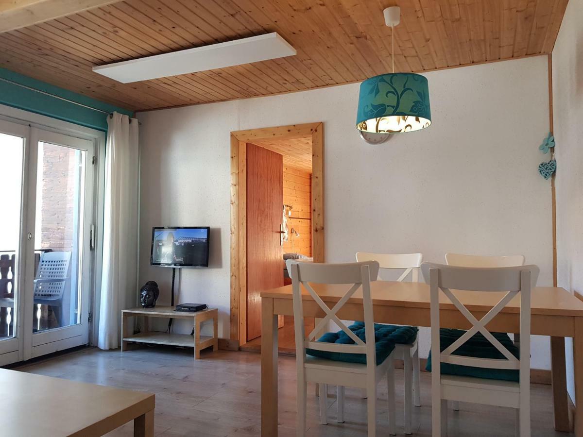 Pension Rosenheim Трефен Екстериор снимка
